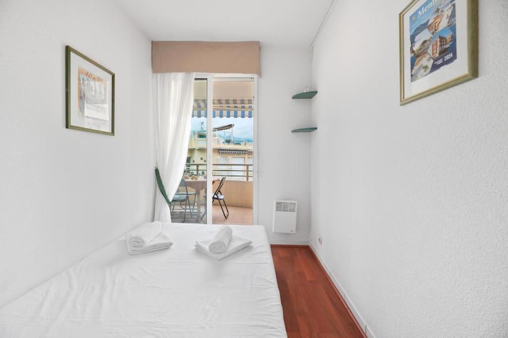 Riviera Prestige - Front De Mer - Terrasse - Parking Roquebrune-Cap-Martin Exterior photo